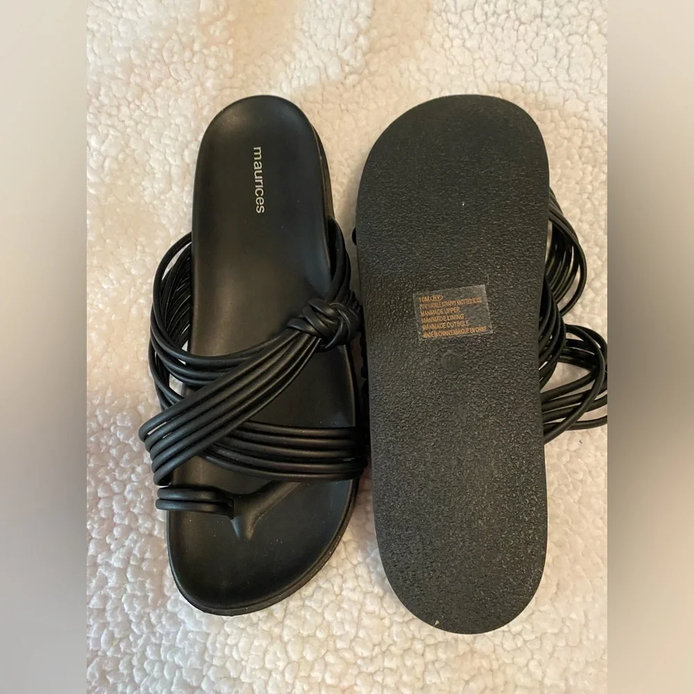 Maurices Black Crisscross Sandals Minimalist Summer Footwear NWOT Size 10M - Picture 8 of 8